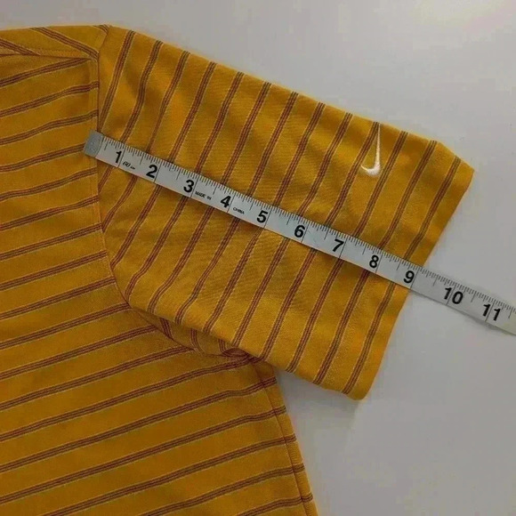 Nike Dri- Fit men's Nike Golf yellow polo size medium shirt - Picture 2 of 8